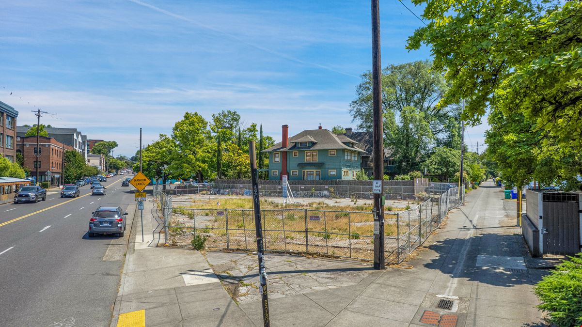 1312-1334 SE Hawthorne Boulevard