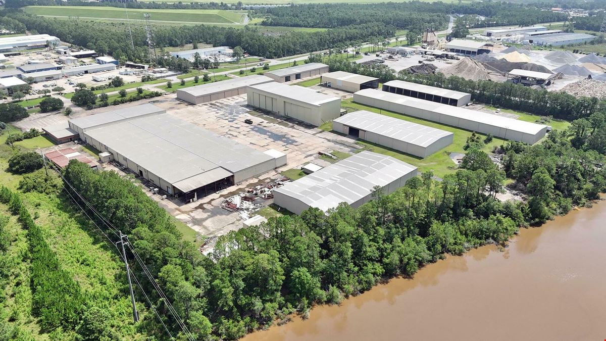 Prime Industrial Opportunity: 25-Acre Site with 300,000+ SF of Existing Warehouse Buildings