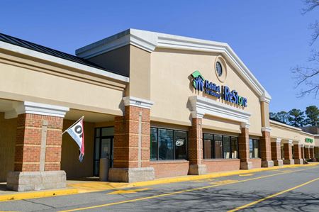 Preview of Retail space for Rent at 4076 Charlotte Highway