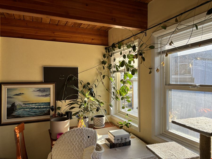 Sunrise Apartments