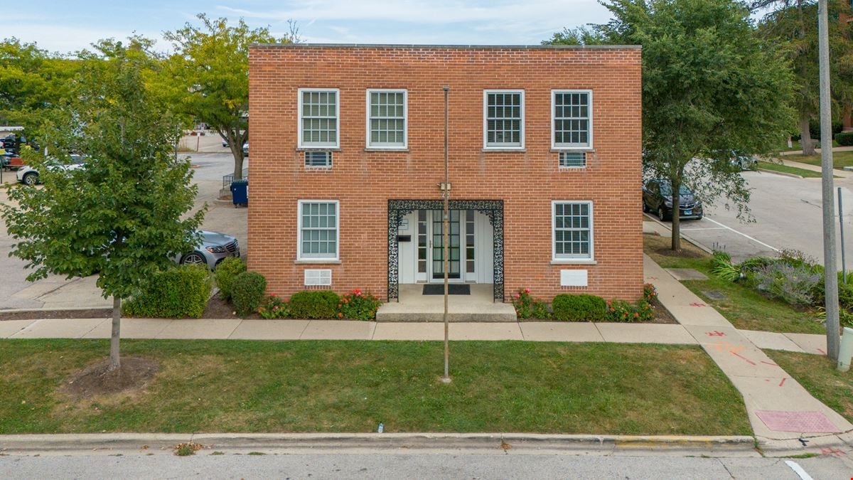 321 James St