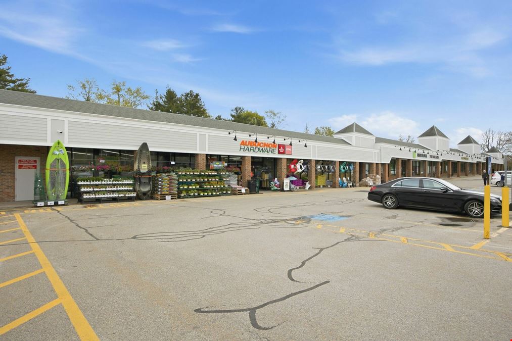 Stow, MA - Stow Shopping Center