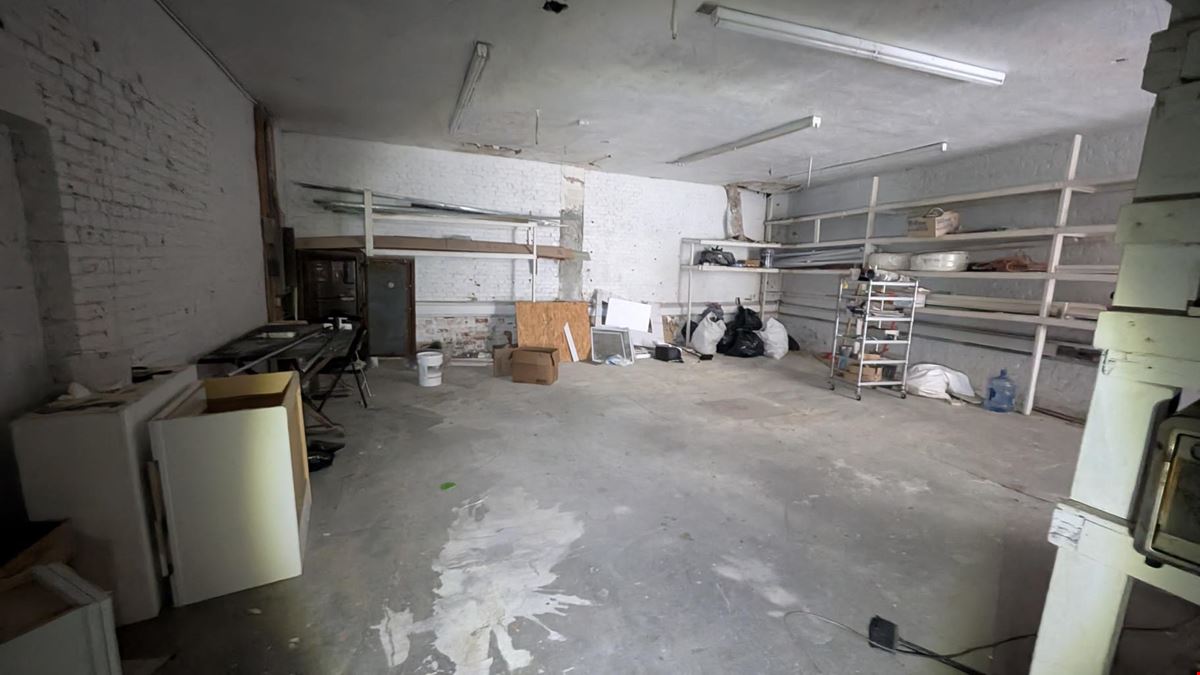 Retail Opportunity?? 206 County Street,