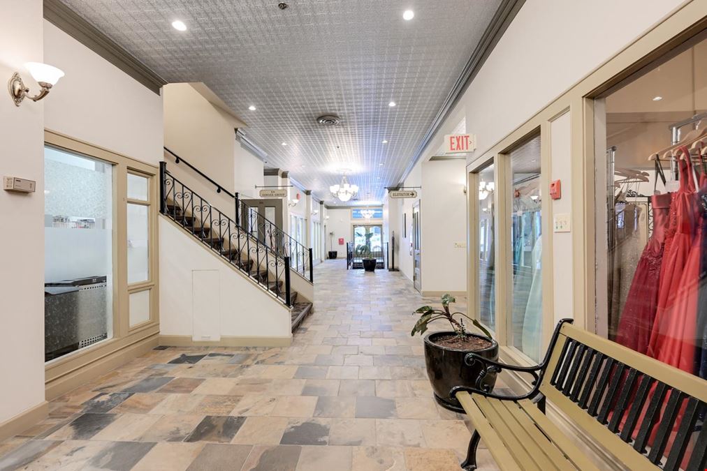 733 Johnson Street (106)