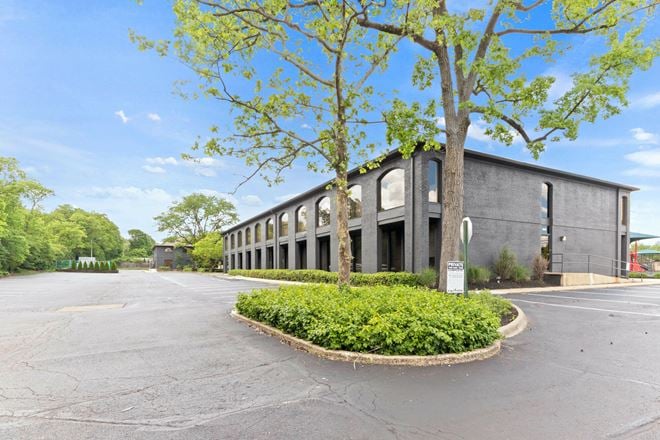 Preview of Office space for Rent at 2929 Kenny Rd