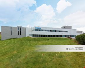Highway 55 Business Center