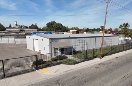 Preview of Industrial space for Sale at 915-1009 N Union Street