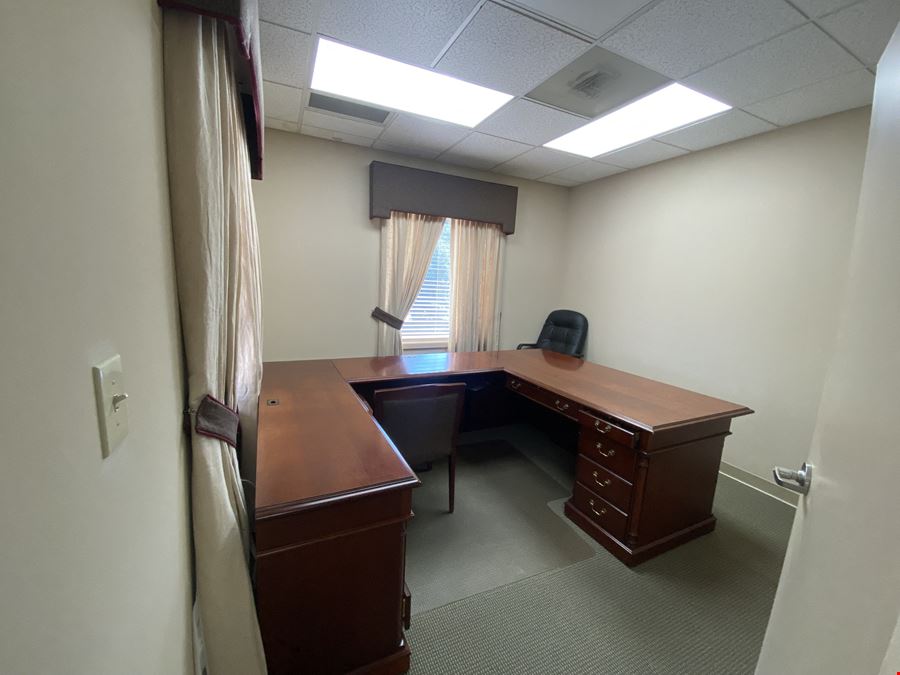 Executive Office Space - Madison, Ms