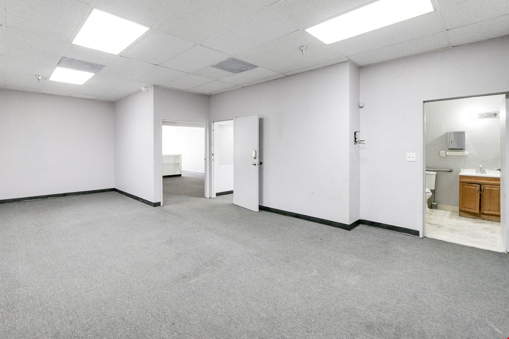 Retail Available | Starlite Plaza