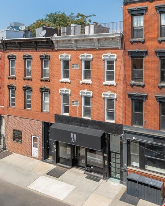 147 Grand St
