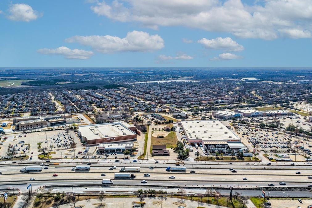 801 E Interstate 30