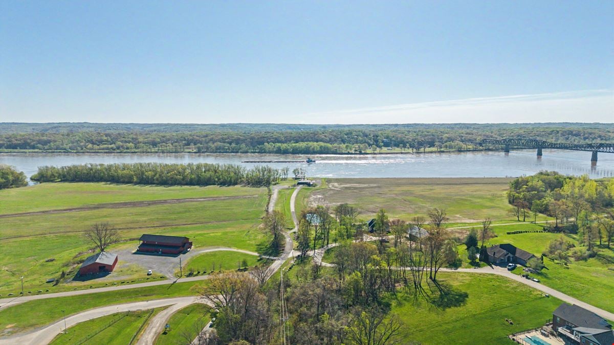 Wedding & Event Center with 2 BR STR