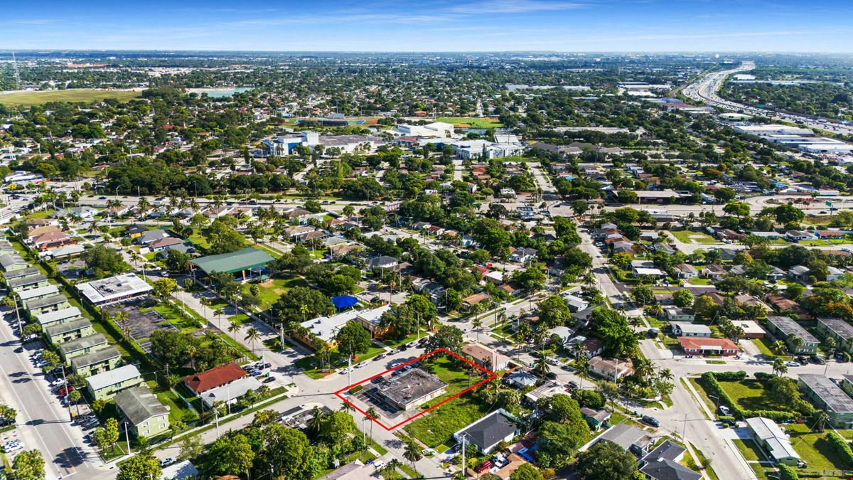 880 & 888 NW 25th Ave