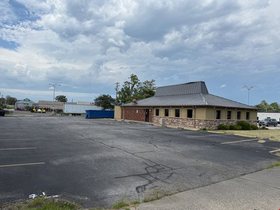 1714 W. Main St