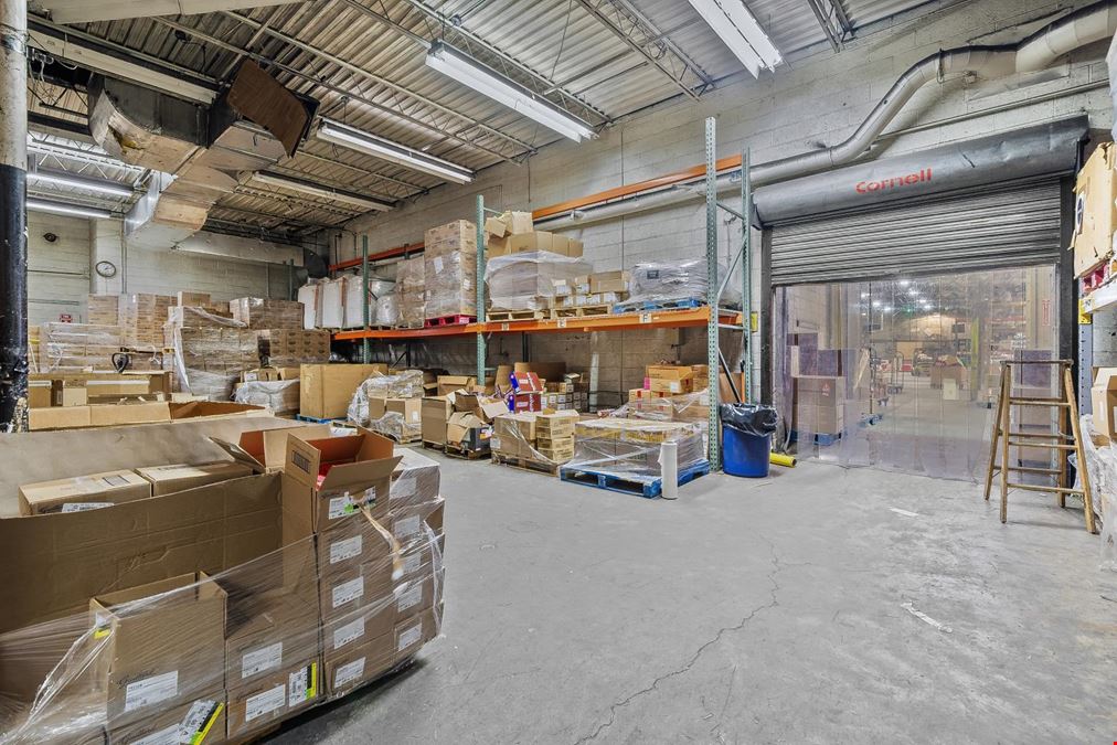 High-Clearance Industrial Hub with Prime Northeast Connectivity and Room to Grow