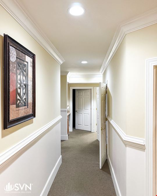 For Sale: Prime Hamburg Area Office Suite