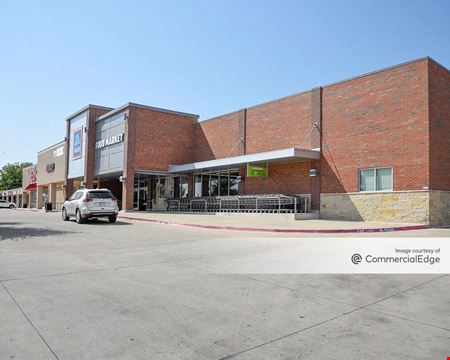 Preview of Retail space for Rent at 401 N. Highway 77