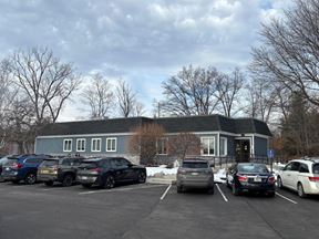 81 Schoolhouse Rd