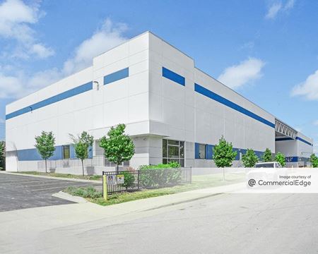 Preview of commercial space at 4150 North Knox Avenue