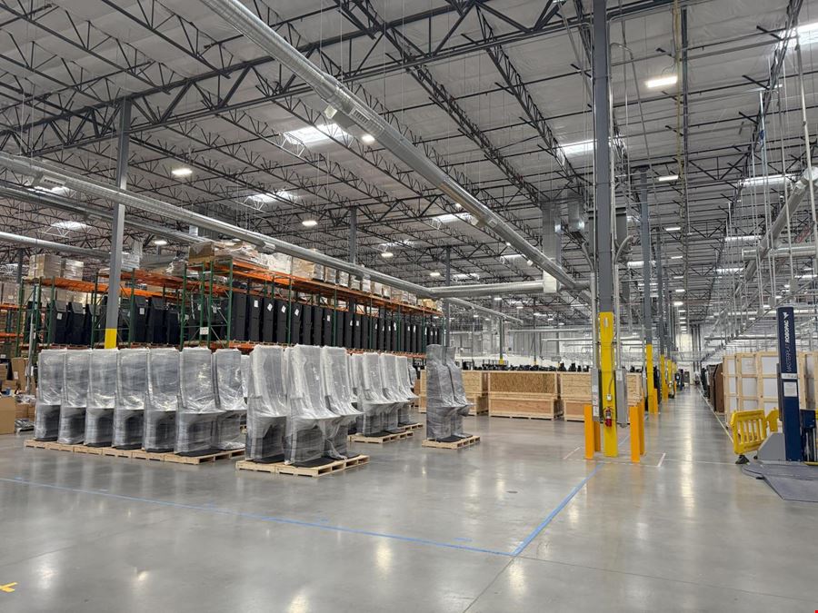 Sublease - 182K Cross-Dock Industrial Facility in the Southwest