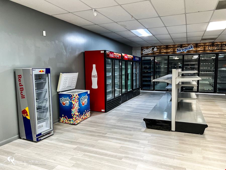 ±3,750 SF Retail Opportunity