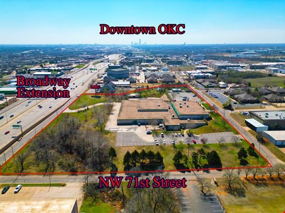 Preview of Industrial space for Rent at 7000 N Robinson Ave