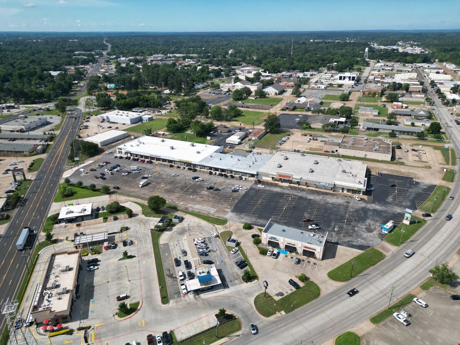 Midtown Square Shopping Center