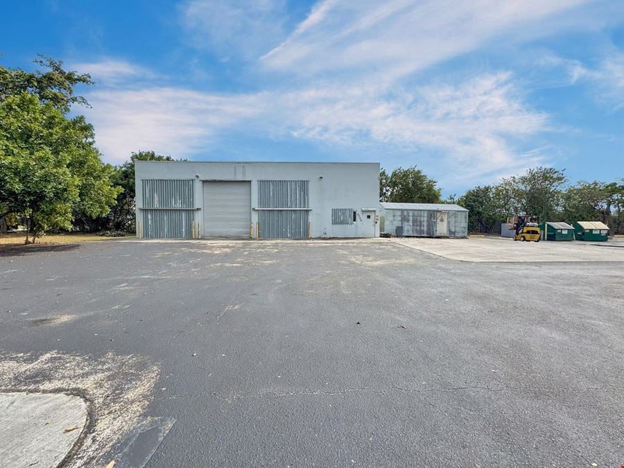 4790 NW 157th Street - 34,515 Sq. Ft.