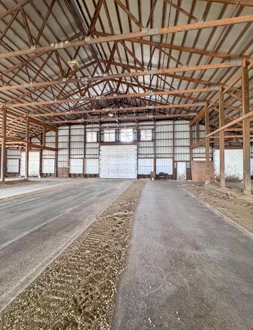 56841 270th Ave  - Commercial Storage Pole Barn For Lease
