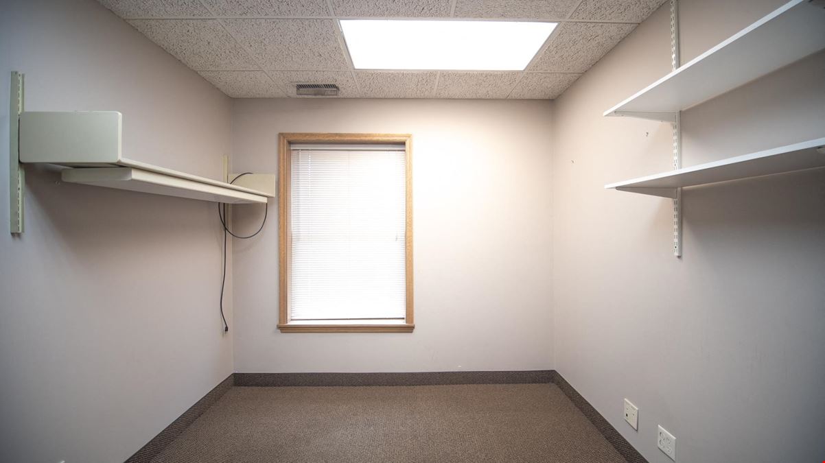 Elton Hills Professional Center
