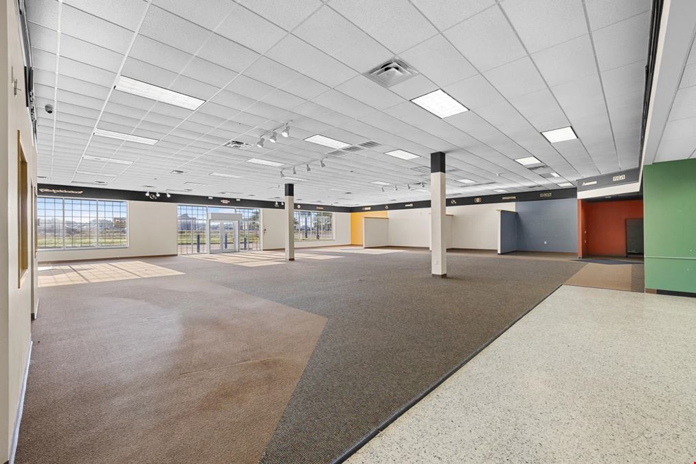 9310 Highway 6 Loop