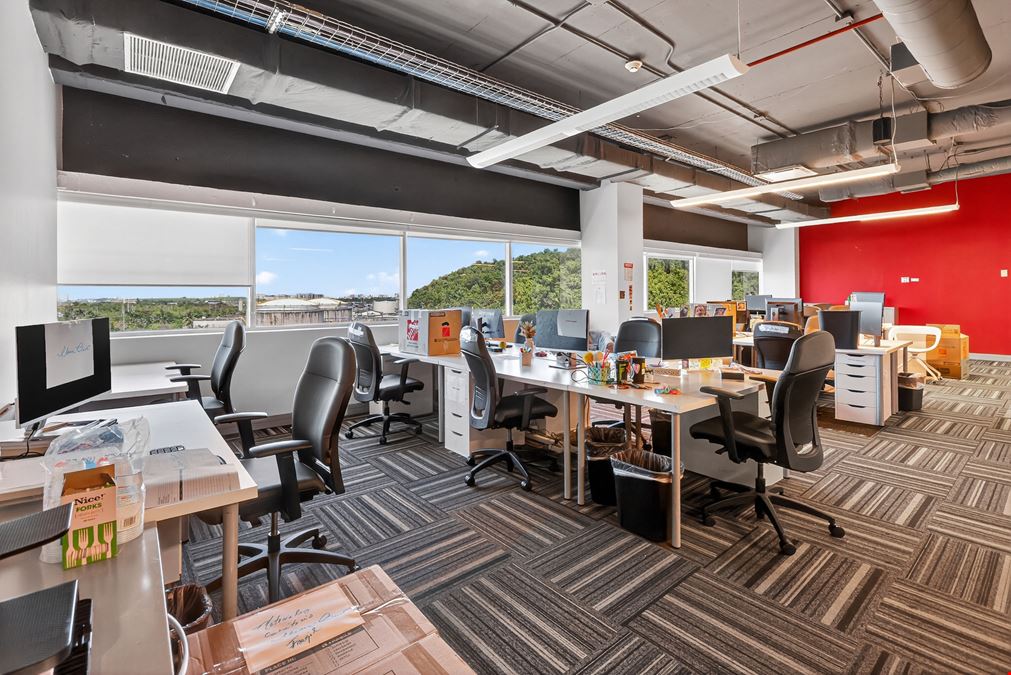 CIM 2 - Income Producing Full 6th Floor - Credit Tenant in a Class A Office Building