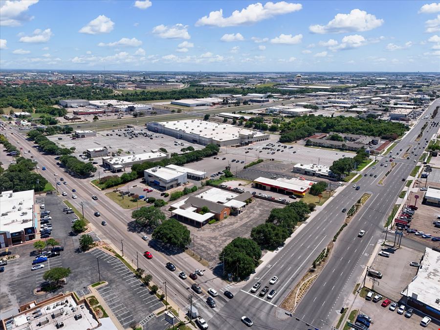 4400 W Waco Dr