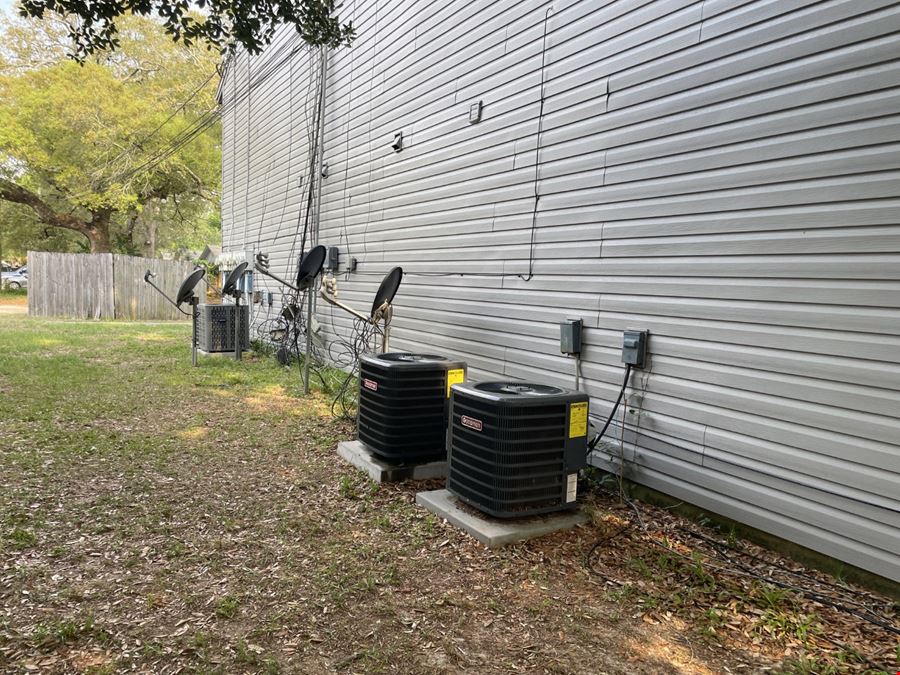 7116 Pearson Rd. | 8 Unit Apartment Complex