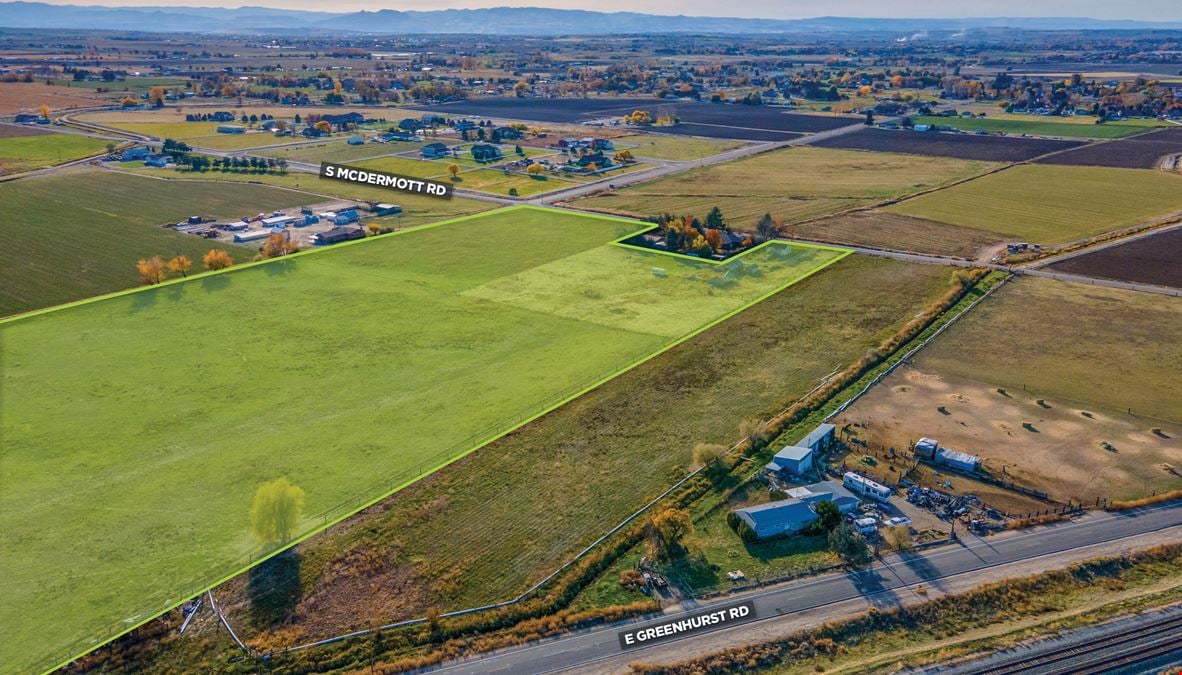 RESIDENTIAL ACREAGE - DEVELOPMENT POTENTIAL
