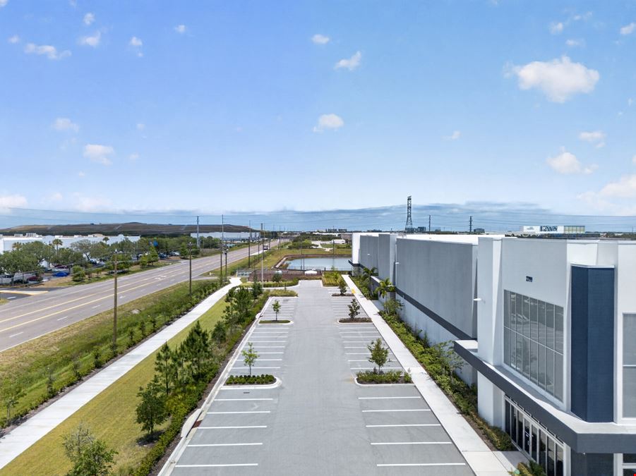 Gateway Logistics Center | Bldg G