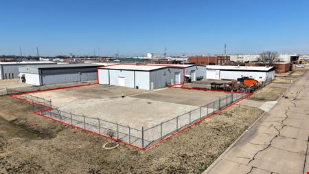 Preview of Industrial space for Rent at 1623 S McComas