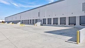±212,660 SF | Available For Lease | Fontana, CA