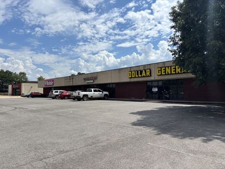 Preview of Retail space for Rent at 957 Highway 78 East