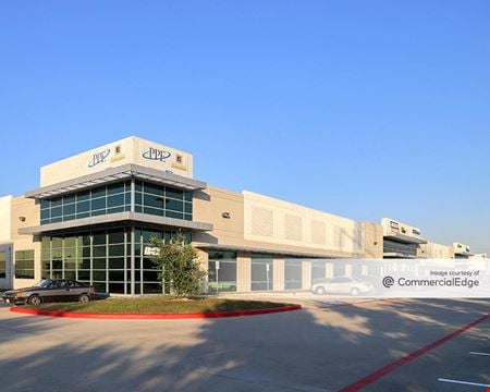 Preview of commercial space at 4702 North Sam Houston Pkwy West