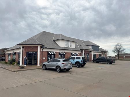 Preview of Office space for Rent at 10952 NW Expressway