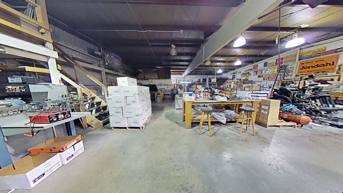 Office Warehouse Lansing For Sale