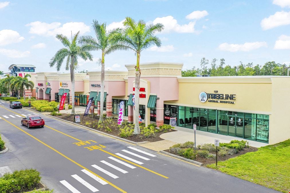Shoppes At Pelican Preserve