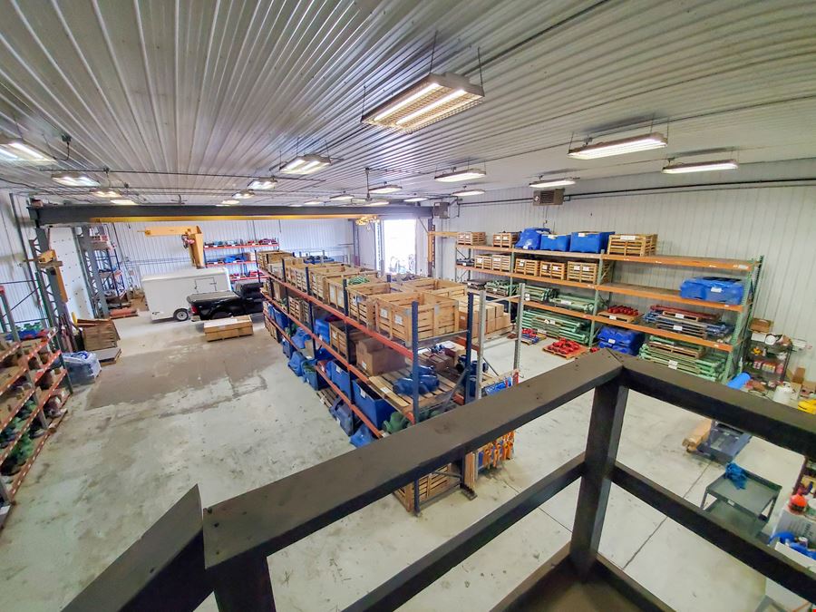 ±8,792 SF Industrial Shop | ±4.83 Acre Fenced Yard