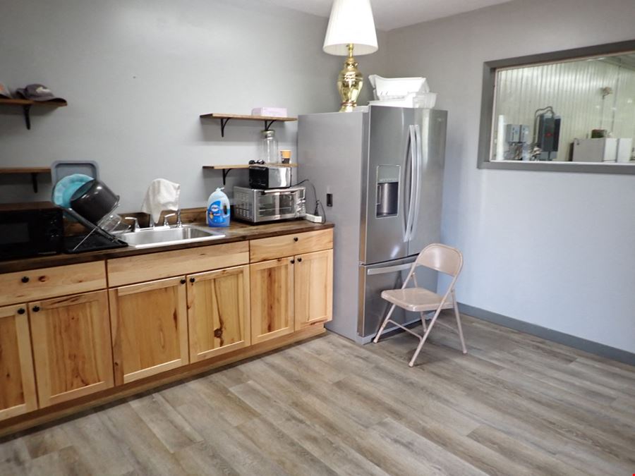710 10th St. NE Milaca