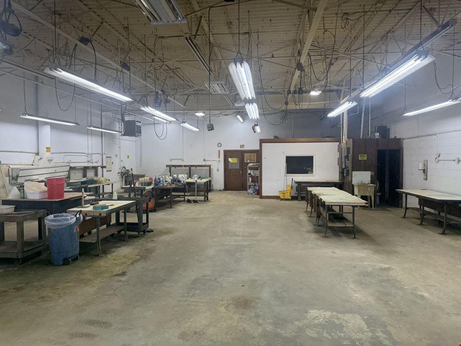 31,000 SF Industrial Building