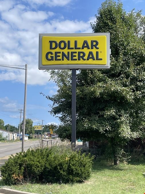 former Dollar General, 2228 N. Gettysburg Ave, Dayton, OH