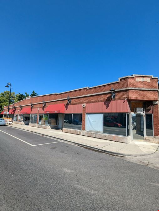 Value-Add Prime Oak Park Retail Opportunity