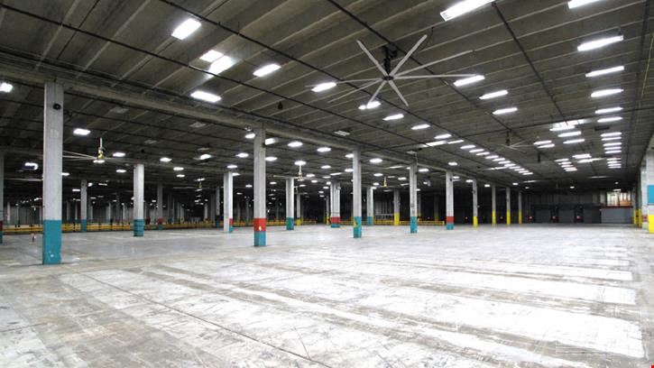 Immediate Occupancy: Fully Equipped Bulk Industrial Facility