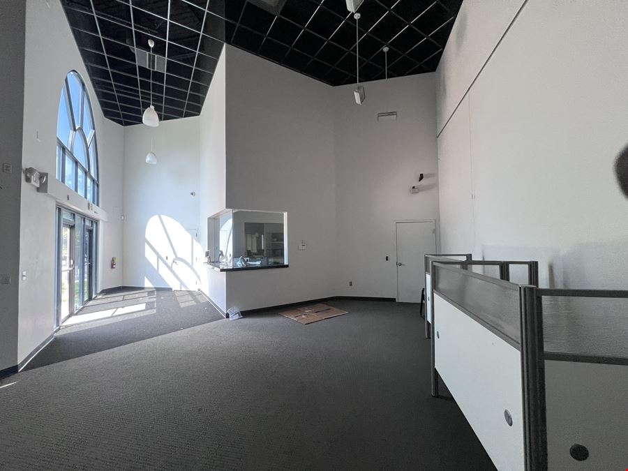 8700 - 8724 Jericho City Dr